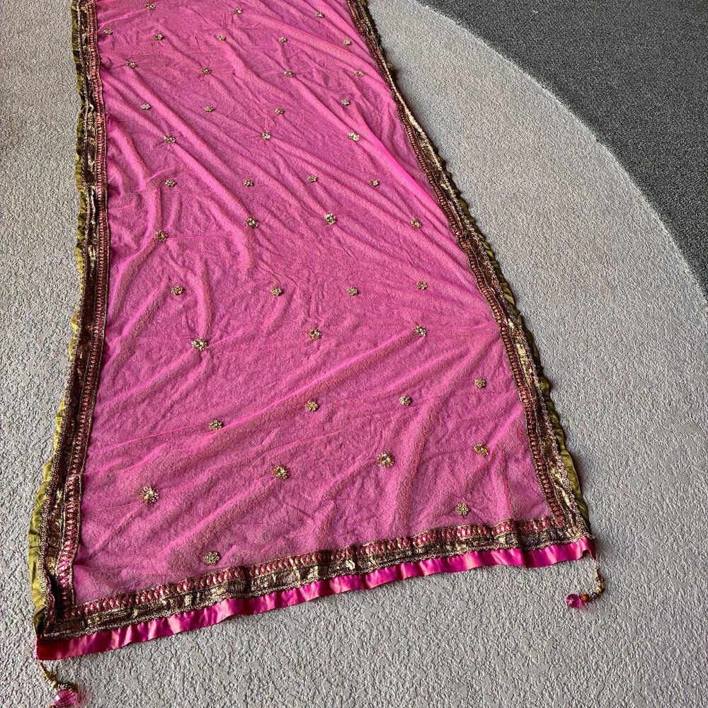 Elegant Pink  Dupatta,with Green Border  and Gold Trim with  Rhinestones